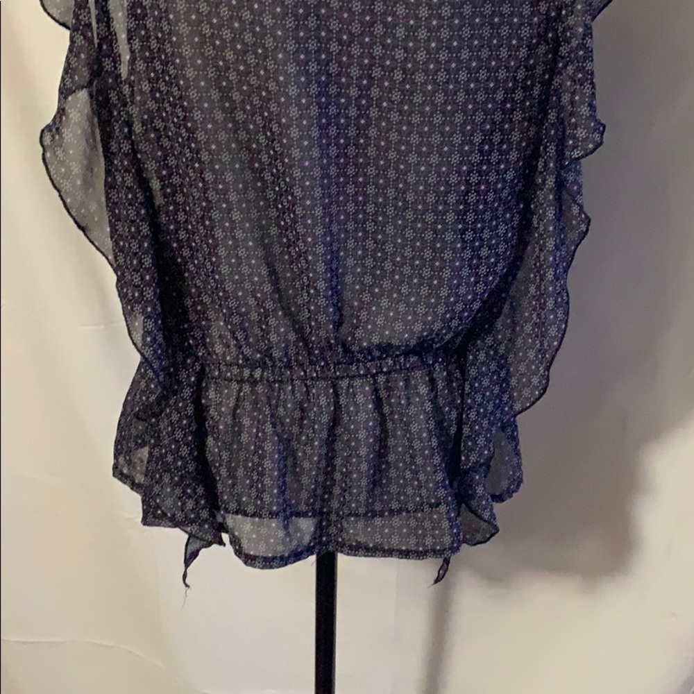 Shirt - Picture 6 of 8